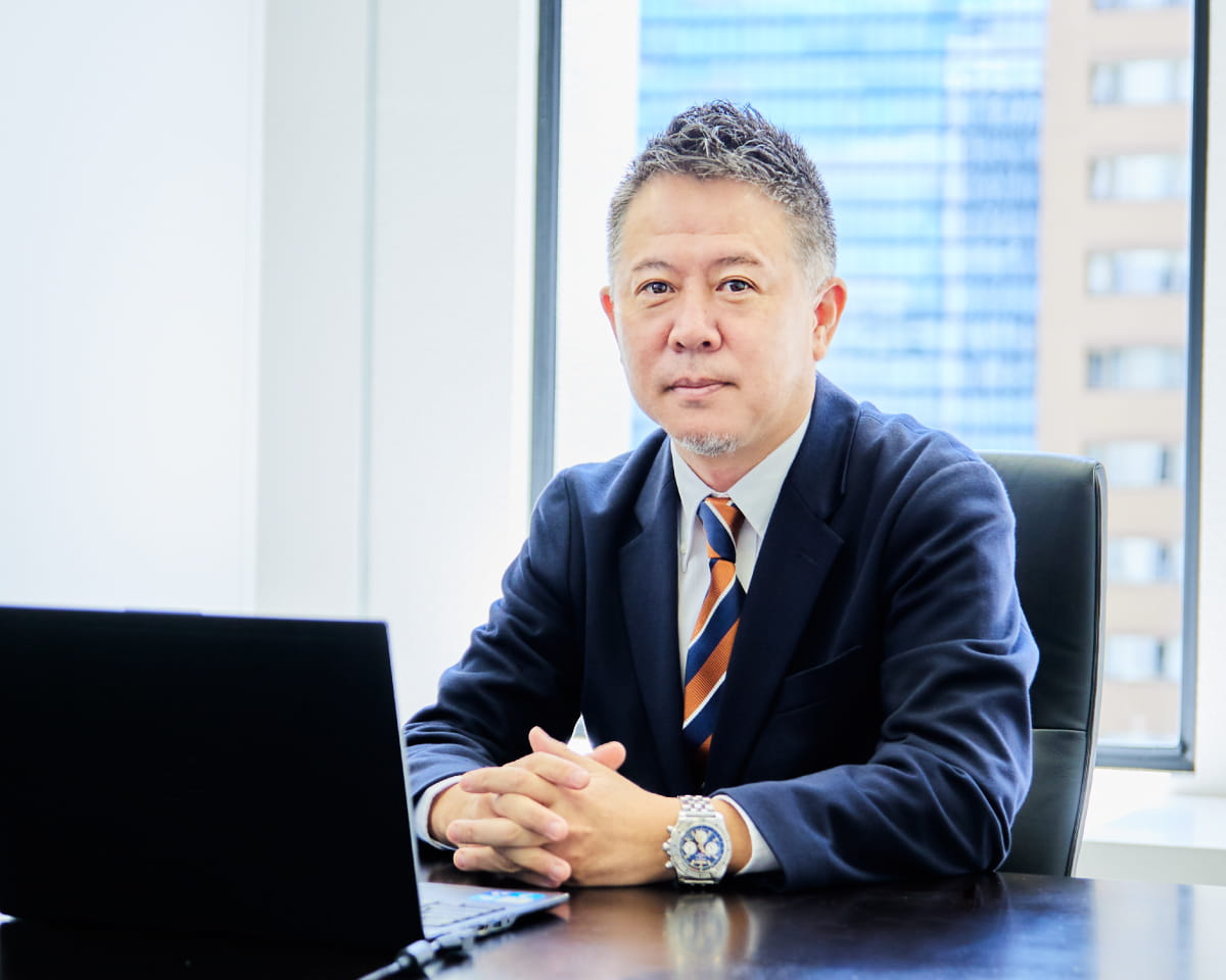 トラコムの代表